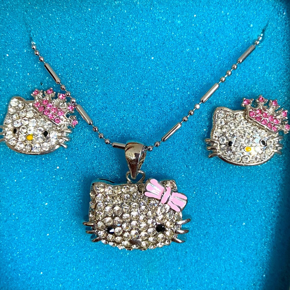 Hello Kitty Crystal Necklace and Earrings